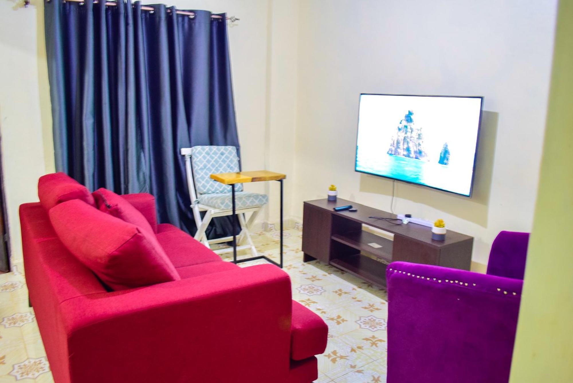 Linet'S Apartment Nyeri Exterior photo